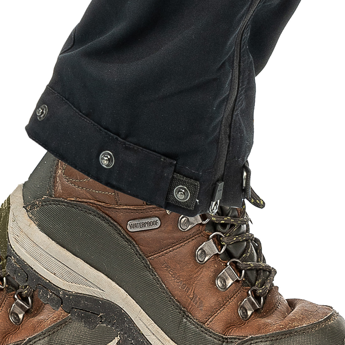 23031_antracit_det1_lady_2