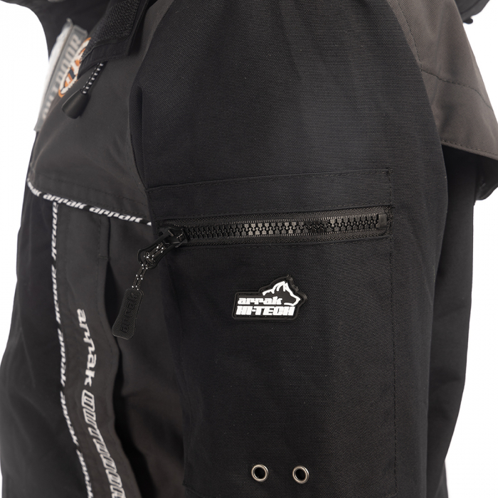 31032_antracit_det2_web_1