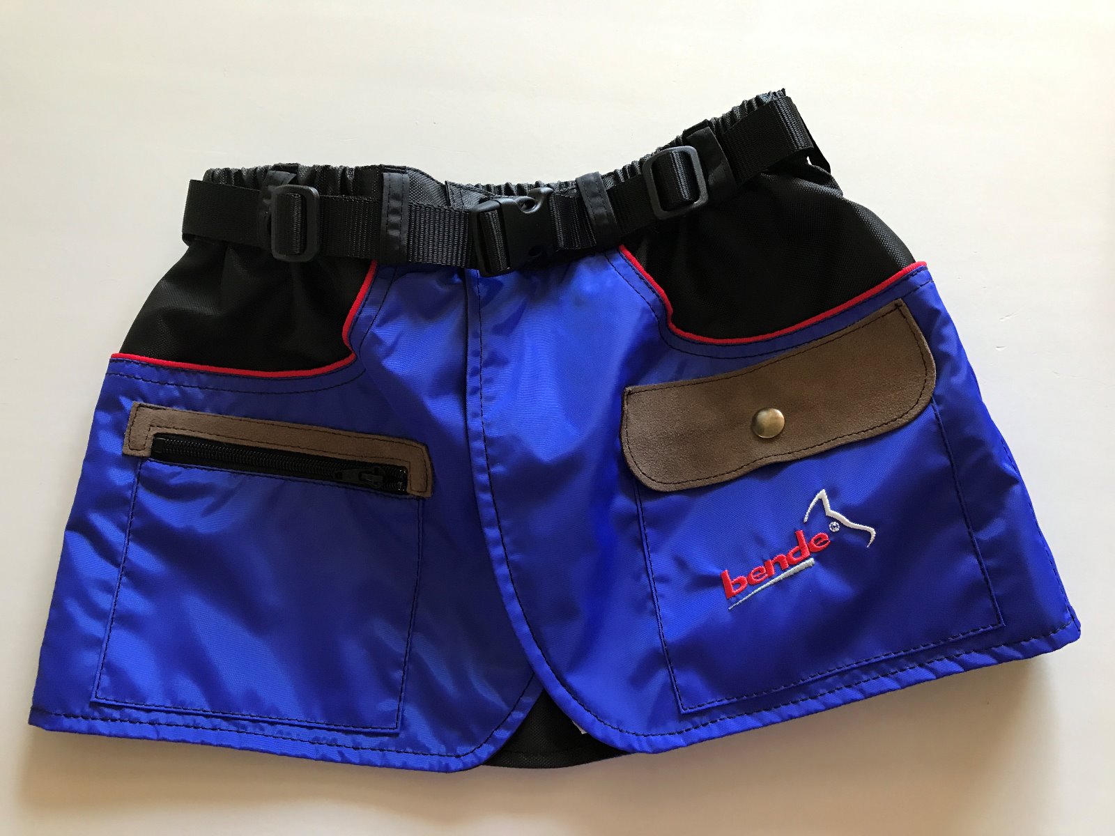 bende_arbeitskirt_blau_2